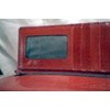 aku oke !® a female leather wallet