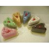 towel slice cake