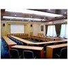 ruang rapat termasuk set microphone meja
