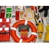alat-alat keselamatan laut maupun darat