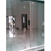 partisi kaca frameless