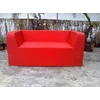 sofa merah