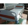 tempat tidur pasien