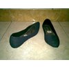 sepatu balet biru dongker lancip
