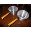 milk pans / panci susu gagang kayu