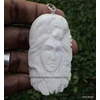 liontin atau pendant tulang