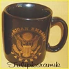 mug warna hitam cetak warna emas asli  mug merchandise-7