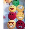 bantal emoticon