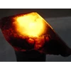 * c-1193 : bahan batu mulia amber, natural, indah tembus cahaya, 42x32x14mm, 47.9 crt