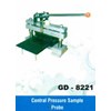 central pressure sample probe