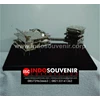 souvenir miniatur kilang minyak pertamina -5