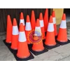 traffic cone | kerucut lalu lintas