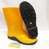 sepatu boot wingon 8898 kuning pendek boots wingon 8898 short yellow-1