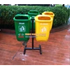 produksi tempat sampah oval dua warna