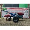 traktor roda dua saam df151 + ditcher alat pembuat / penggali parit