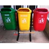 tempat sampah oval tiga warna / tempat sampah outdor-1