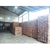 pallet kayu, untuk tatakan komoditi gudang atau container.-5