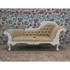 sofa ruang tamu warna putih desain klasik kerajinan kayu-1
