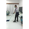 cleaning service moping ruangan vip