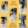 general cleaning service pembersihan kaca gedung cyber