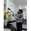 office boy/girl ceking tisu per ruangan fashlab klinik