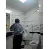 office boy/girl cek semua toilet fashlab klinik