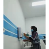 office boy/girl dusting tempat tisu ruang dokter 21/6/2022
