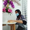 office boy/girl dusting meja hias 21/6/2022
