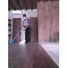 office boy/girl sweeping lantai satu di belinsky studio 26 agustus 22