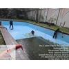 cleaning service bersihkan kolam renang area empat di kedubes turkey