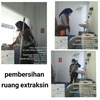 office boy/girl sweping mopping dusting lorong pantry 05/11/22