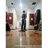 office boy/girl mopping koridor lantai dua 23 desember 2022