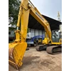 alat berat excavator 20 ton komatsu pc 200-8 m1 tahun 2020 surabaya-1