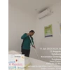 office boy/girl sweeping ruang spesialis di klinik surabaya 12/06/2023