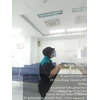 office boy/girl dusting ruang receptioñ di fash lab 01/7/2023