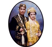 Rias Pengantin Adat Sunda Siger kombinasi emas & hitam