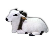 patung sapi dari kayu jati