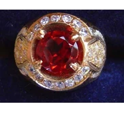 Safir Merah ( Paparadcha )