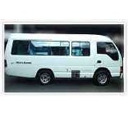 Microbus Isuzu ELF