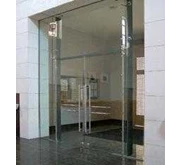 PINTU KACA