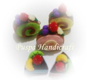 Cake' s Felt