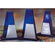 PLAKAT PIALA TROPHY FIBER ACRILIK TERJAMIN