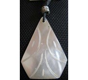Kalung Kerang Mutiara
