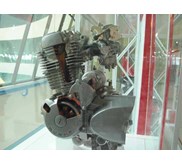 ENGINE STAND TRAINER ALAT PERAGA OTOMOTIF SEPEDA MOTOR 4 TAK SECTIONED HONDA GL PRO