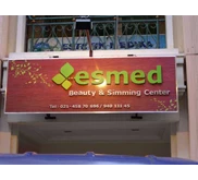 Bill Board Hurup Timbul Acrylic