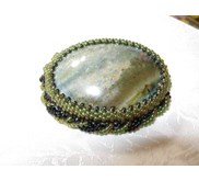 Pelatihan Membuat Bros Cabochon