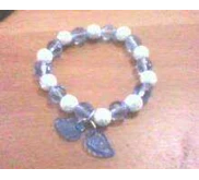 kalung , gelang , anting , peniti jilbab
