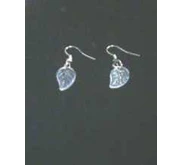 anting motif daun