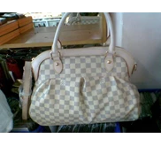 LOUIS VUITTON 006