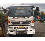 bemper depan dan mahkota hino New